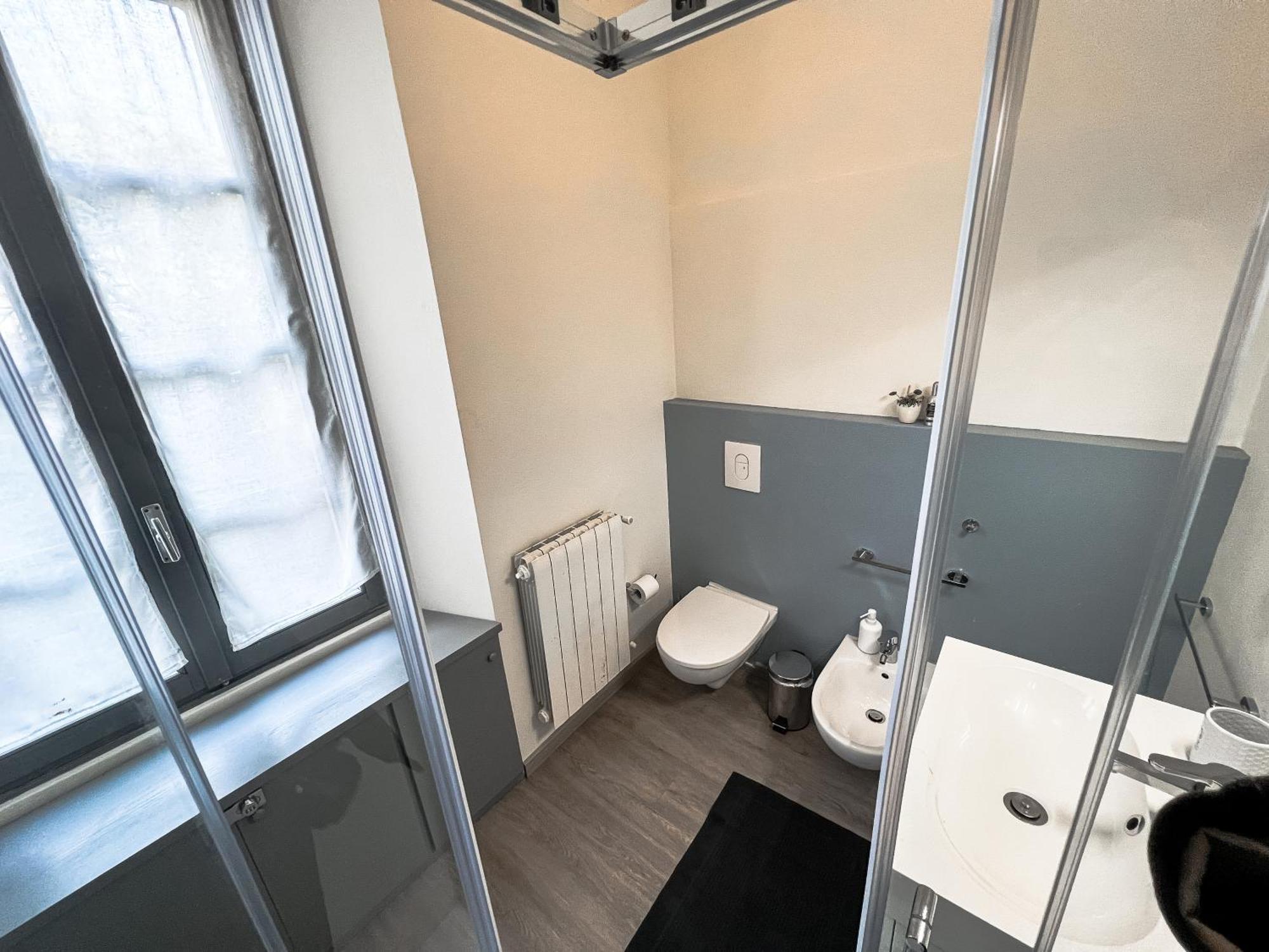 Cozy Duomo Retreat Apartment Como Bagian luar foto