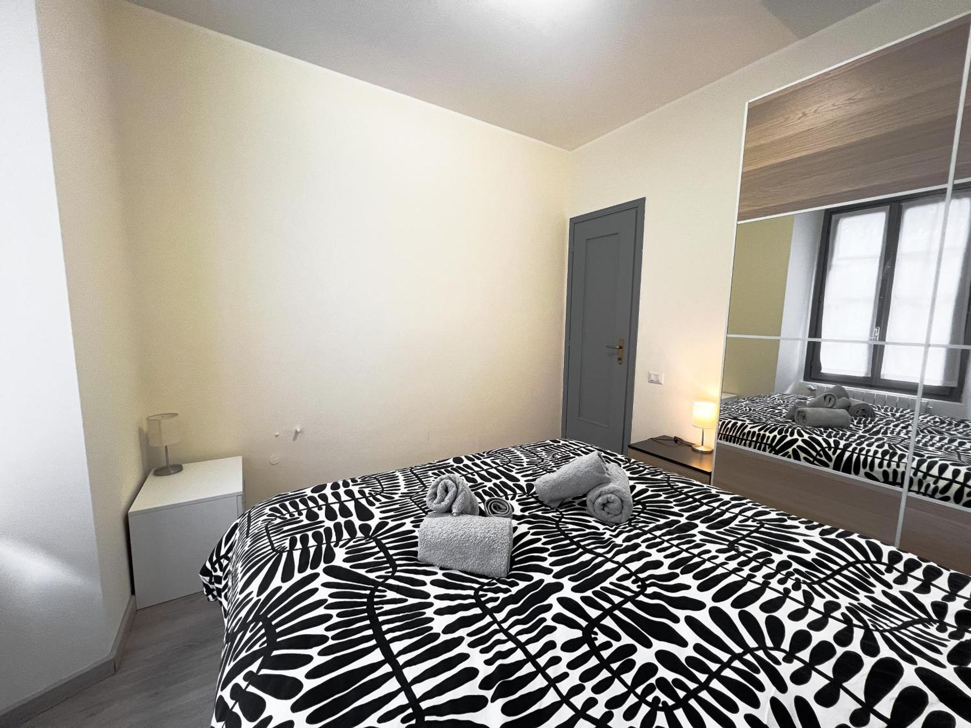Cozy Duomo Retreat Apartment Como Bagian luar foto